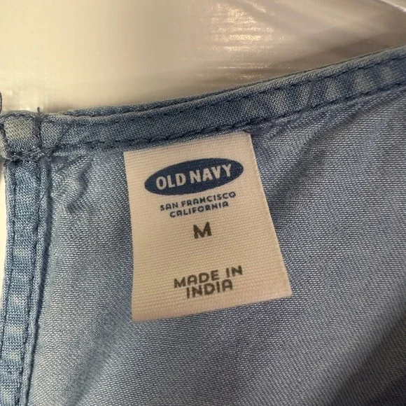 Old Navy Womens Chambray Jumpsuit Embroidered Ruffle Sleeves Boho‎ Summer Size M - Picture 4 of 5